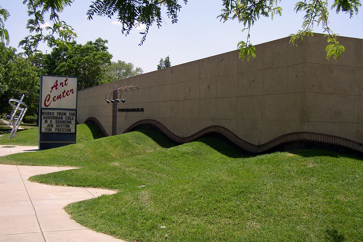 The Art center: front of the building